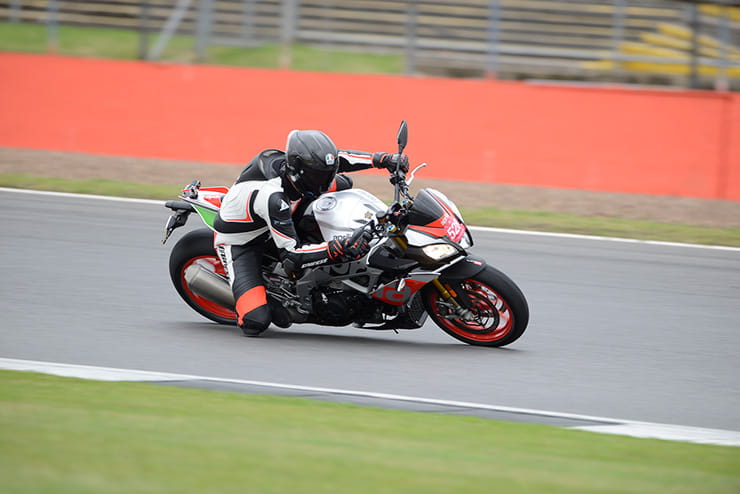 2017 Aprilia Tuono V4 1100