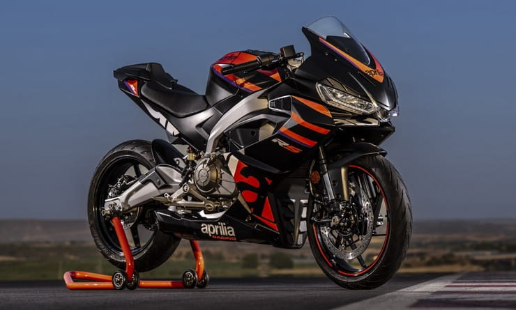 Aprilia RS457 action (1)