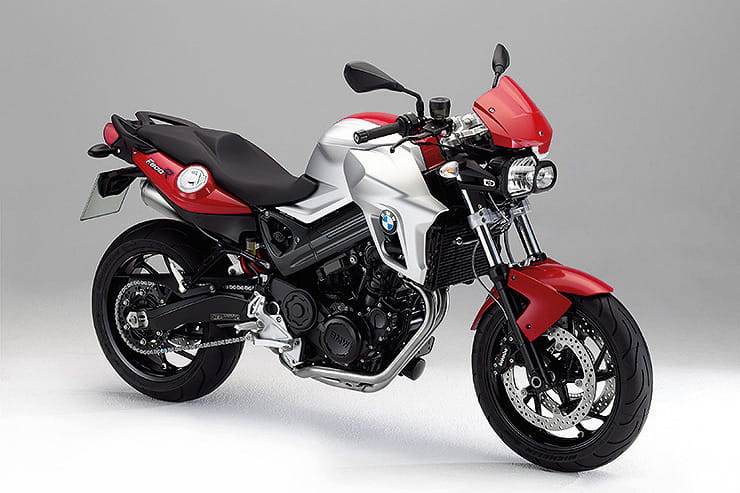 All the information you need to buy BMW’s naked parallel twin middleweight, the F800R – specs, prices and opinion