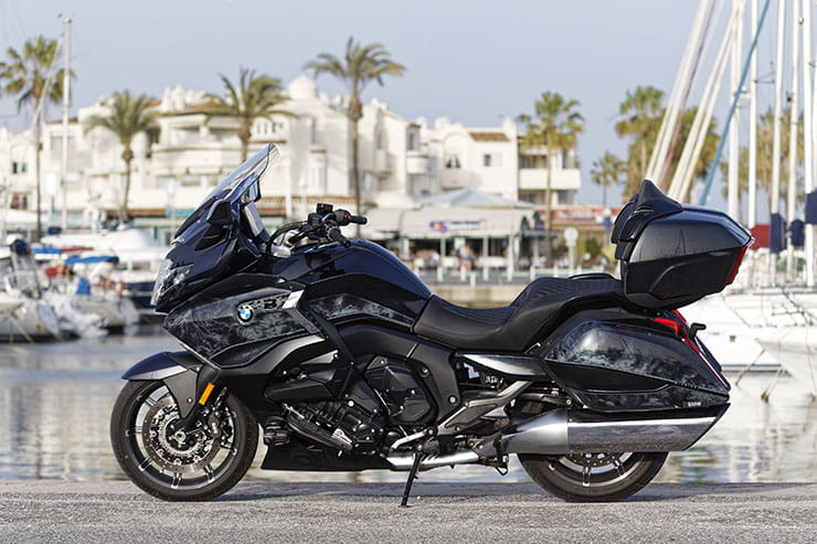 BMW K1600 GT GTL Bagger Grand America Review Price Spec_04