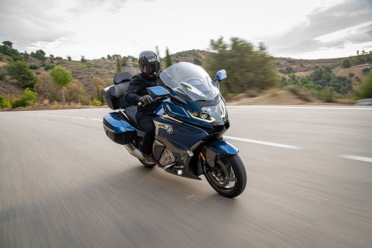 BMW K1600 GT GTL Bagger Grand America Review Price Spec_16