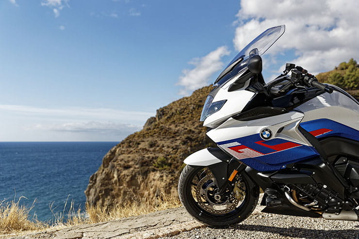 BMW K1600 GT GTL Bagger Grand America Review Price Spec_23