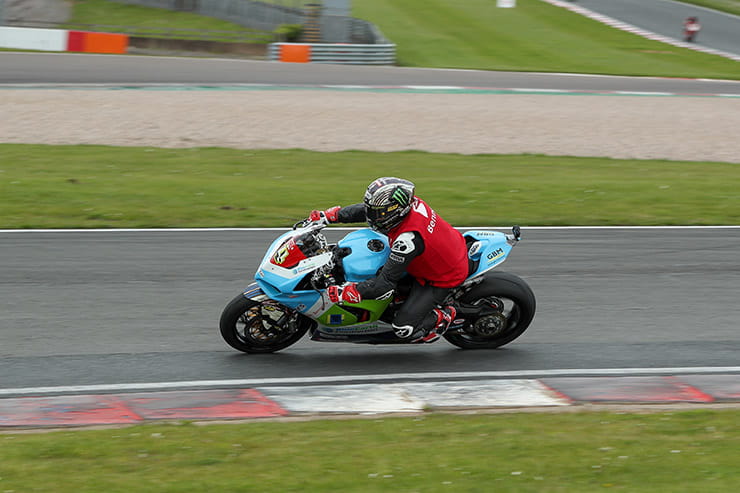 Ducati Panigale V2 Road Race Trioptions McGuinness_08