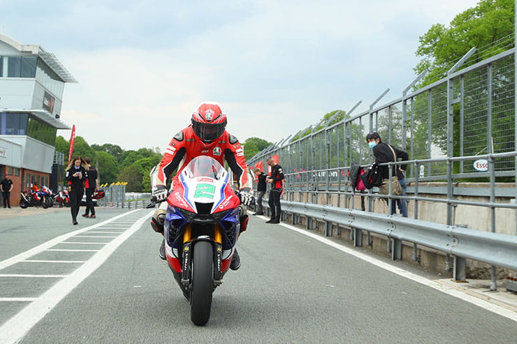 Honda Fireblade Road Superstock Superbike Comparison_219