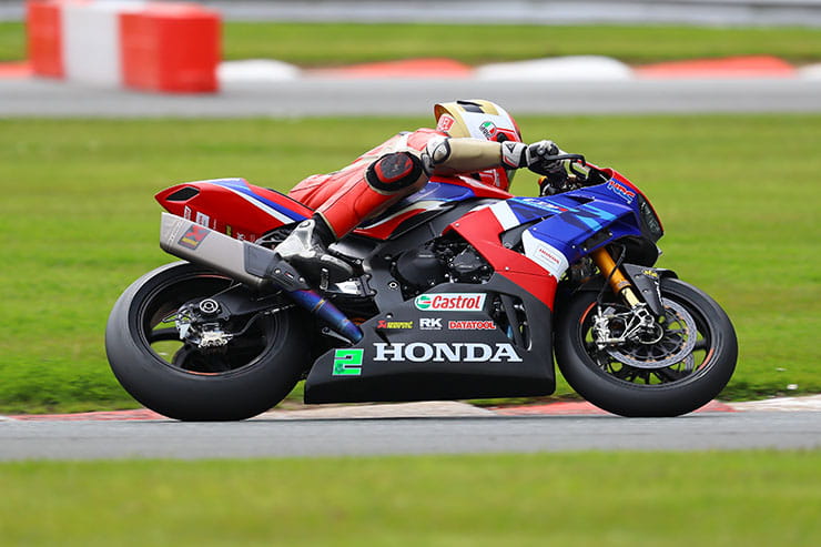Honda Fireblade Road Superstock Superbike Comparison_234