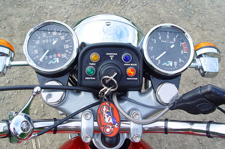 1975 Norton Commando Mk3 Roadster review